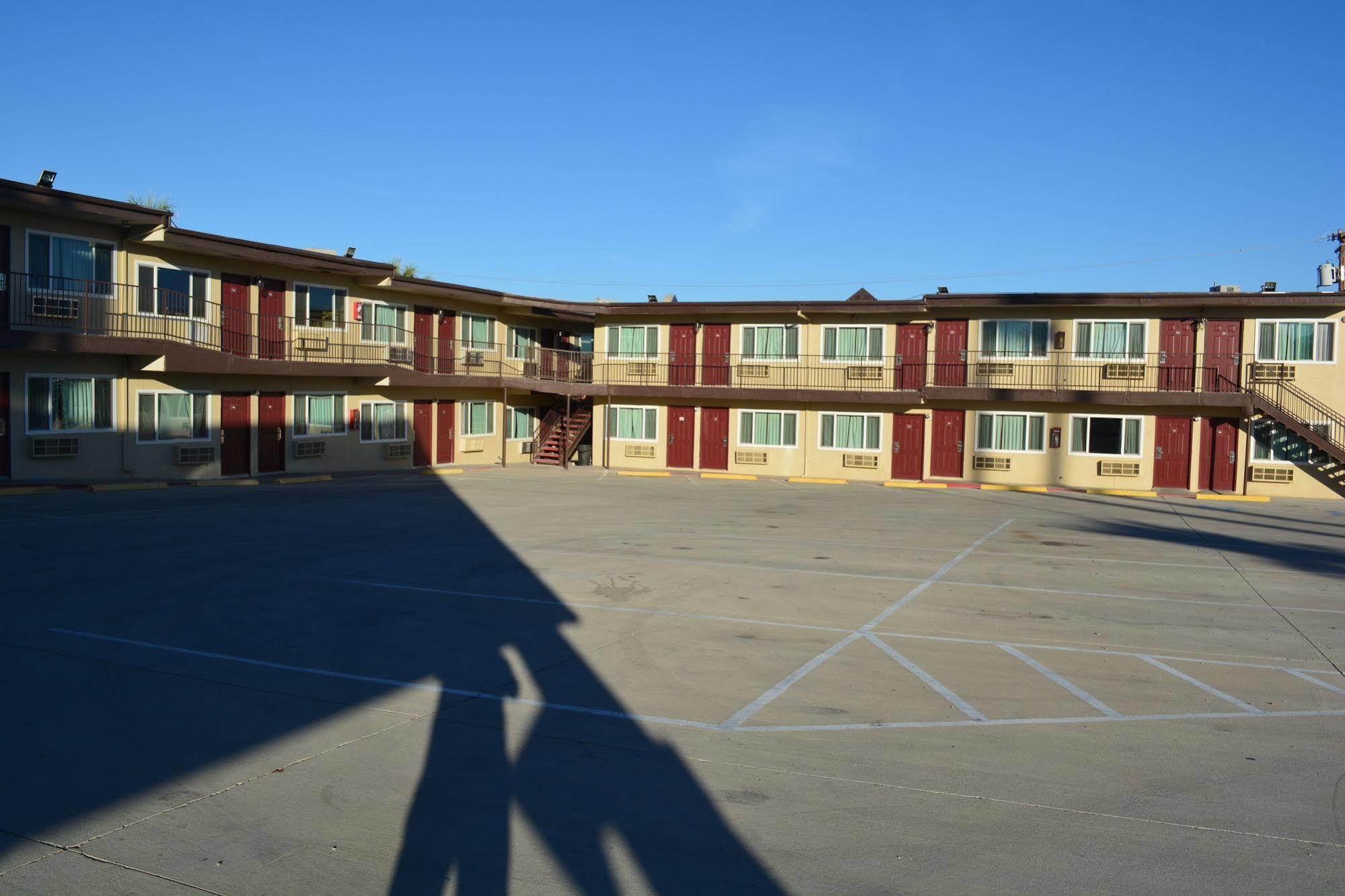 Red Roof Inn Needles Exterior foto
